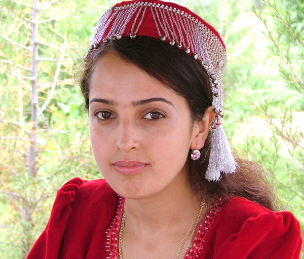 Настоящий таджикский. Женщины Таджикистана. Настоящая таджичка. Красивые таджички. Нация таджики.