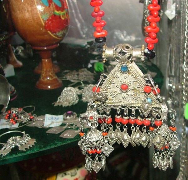 С ветрины с серебром С ветрины с серебром