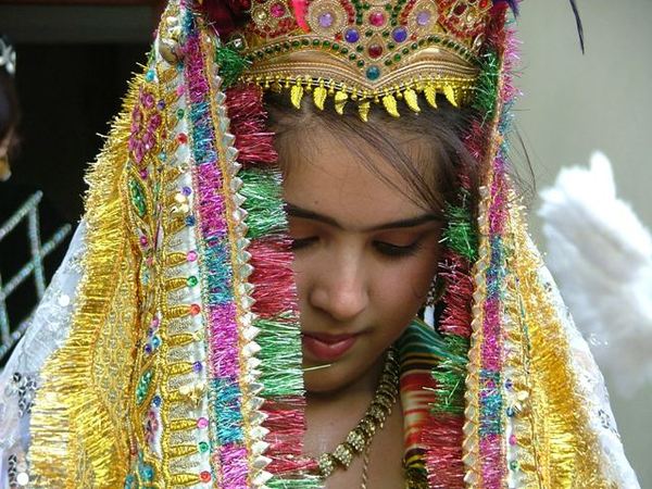 Открыла лицо )) Симпатичная )) Открыла лицо )) Симпатичная ))