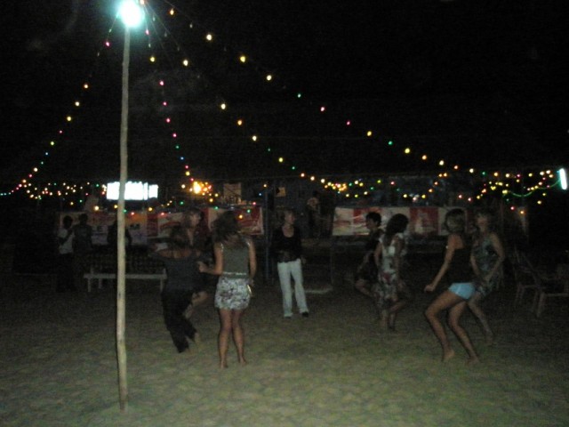 танцы на песке