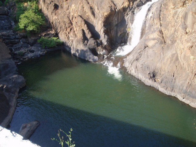 верхнее озеро верхнее озеро