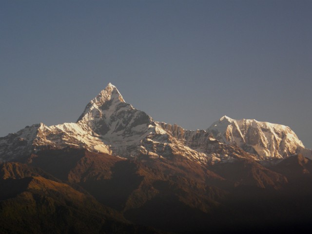 Рассвет у деревушки Сарангкот (Sarangkot). Непал.
