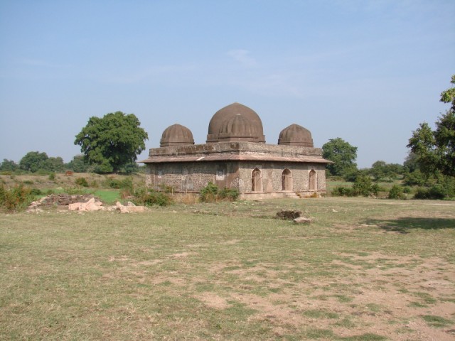 6. Malik Mughith Masjid (1432)