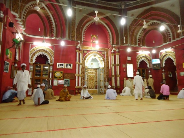 в мечети