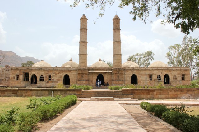 Мечеть Сахар-ки-Масджид