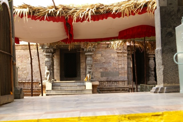 Храм Симанчалам