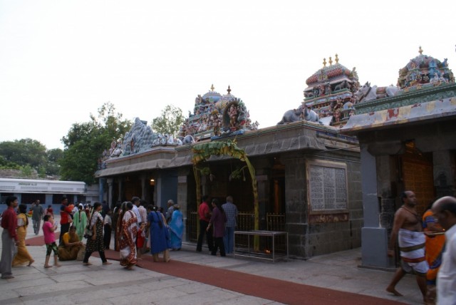 Храм Капалисварар