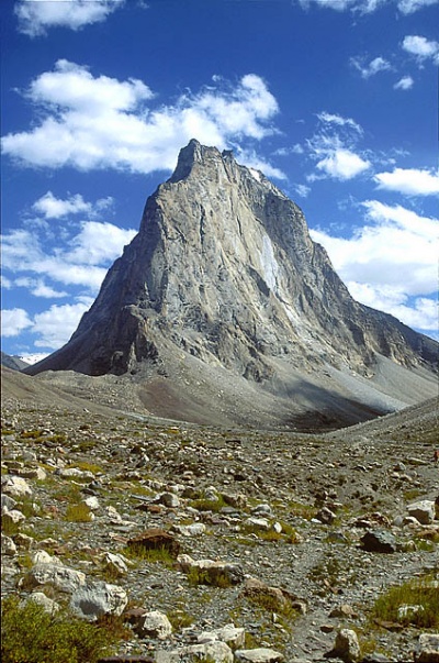 Г. Гумборанджон (5900 м). Г. Гумборанджон (5900 м).