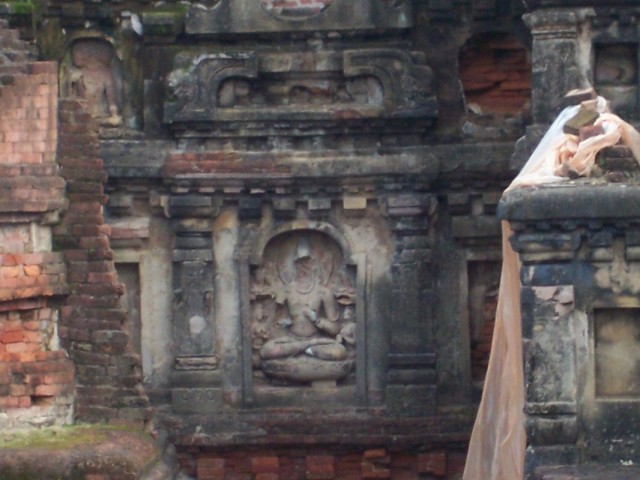 Наланда Статуя Будды