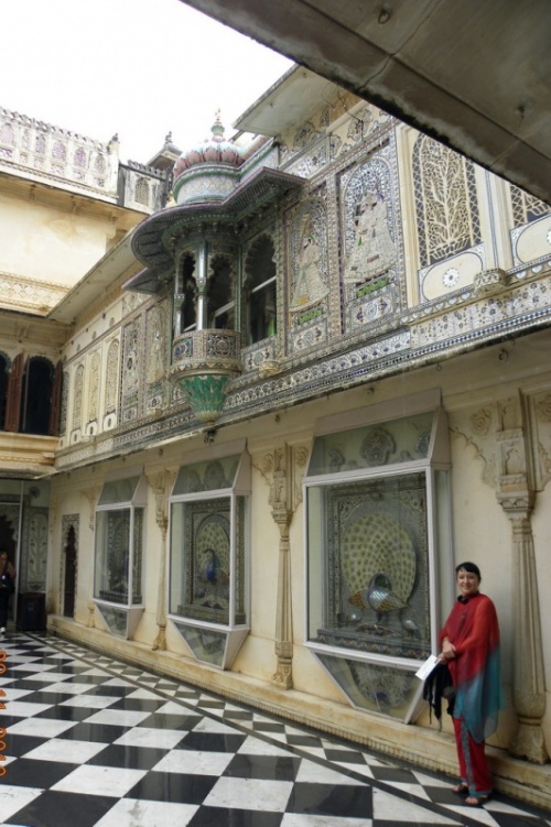 Павлиний дворик Павлиний дворик