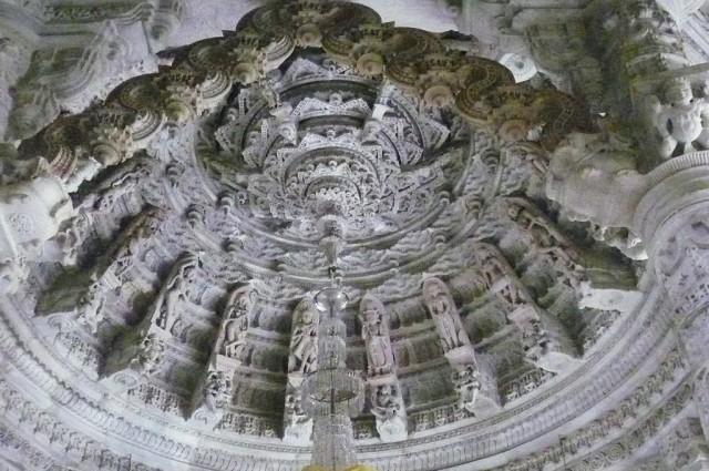 Ранакпур - храм Адинатха Ранакпур - храм Адинатха