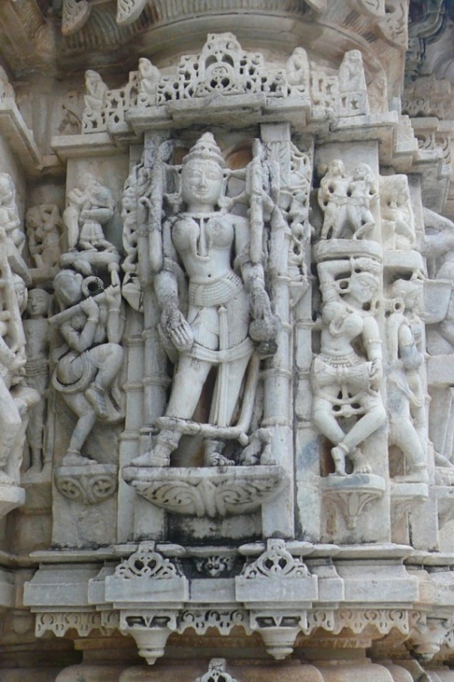 Скульптура маленького храма Скульптура маленького храма