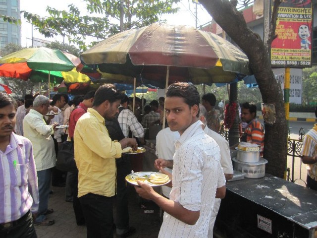 Ешь спокойно, не отберу! Ешь спокойно, не отберу!