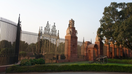 президентский дворец ворота