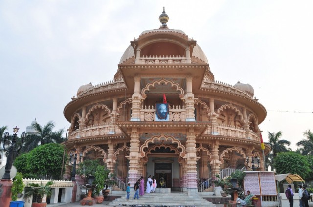   Chattarpur Mandir