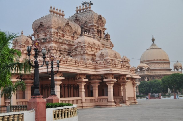   Chattarpur Mandir