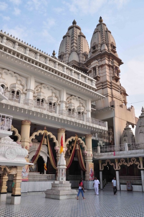   Chattarpur Mandir