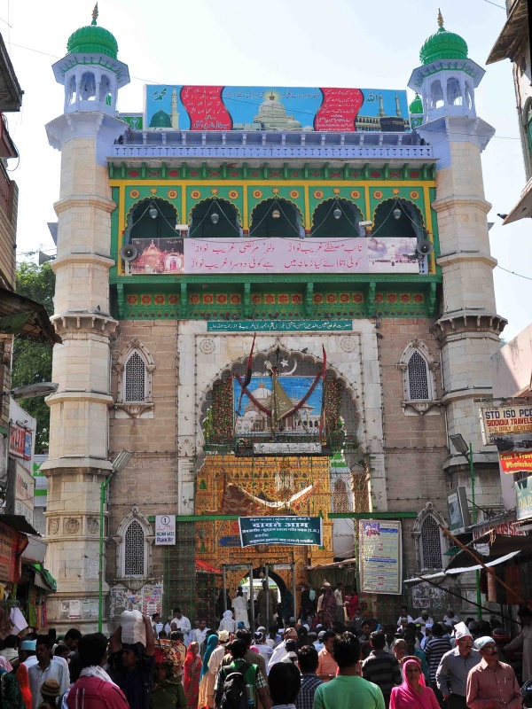 .  Dargah Sharif