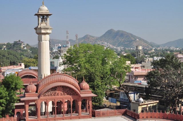 . Soniji Ki Nasiyan Temple