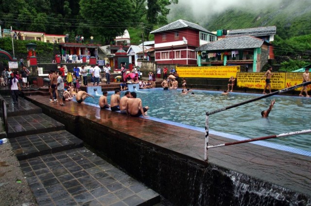 Баксу- купальня Баксу- купальня