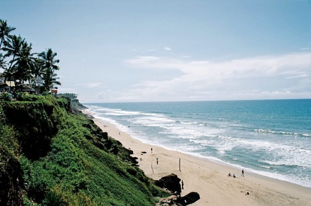 Варкала - вид на пляж с севеной оконечности клифа