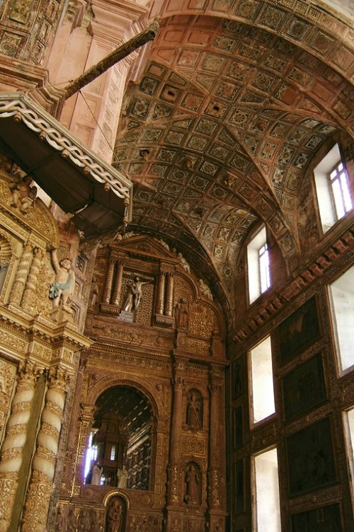 Внутри Внутри