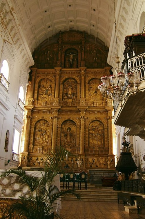 Внутри Внутри