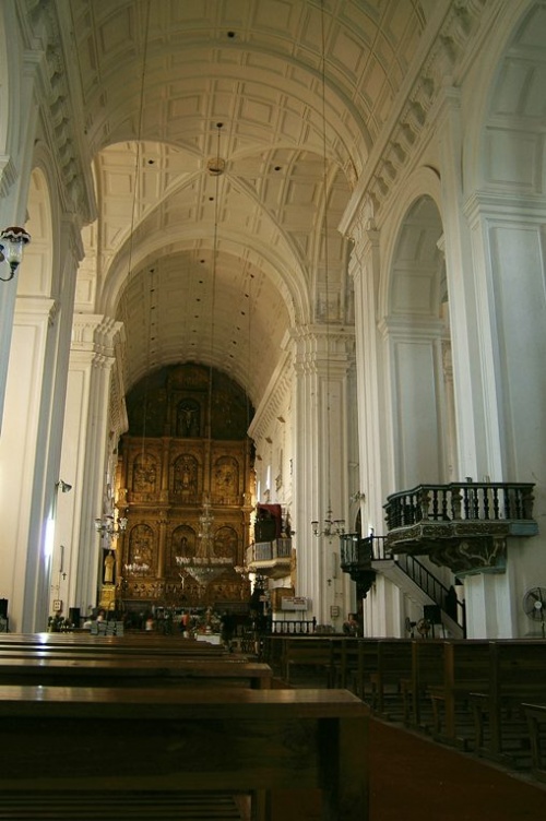 Внутри Внутри