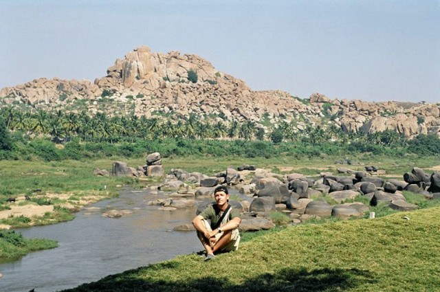 Горы будто насыпаны чьей то рукой Горы будто насыпаны чьей то рукой