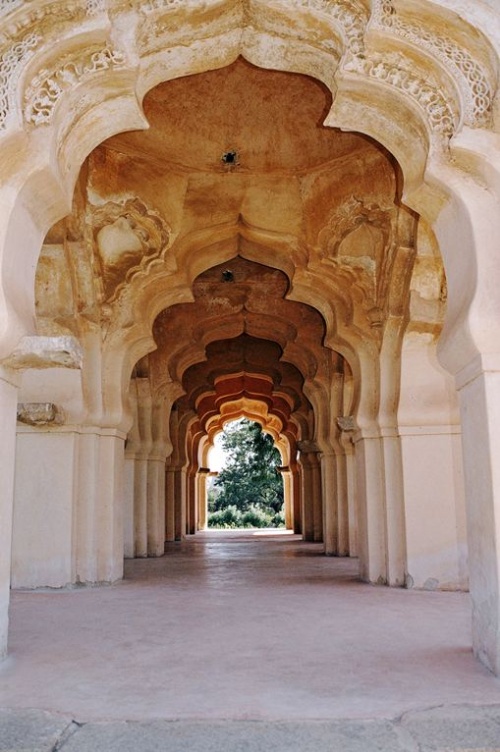 Красотень Красотень