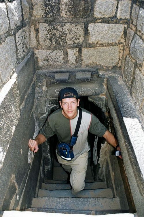 Можно прогулятся по подземельям Можно прогулятся по подземельям