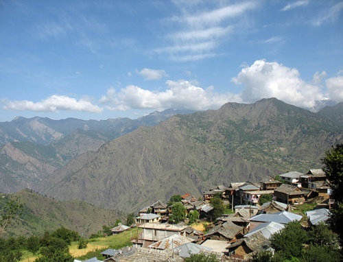 Деревня Рангори, недалеко от Сарана.