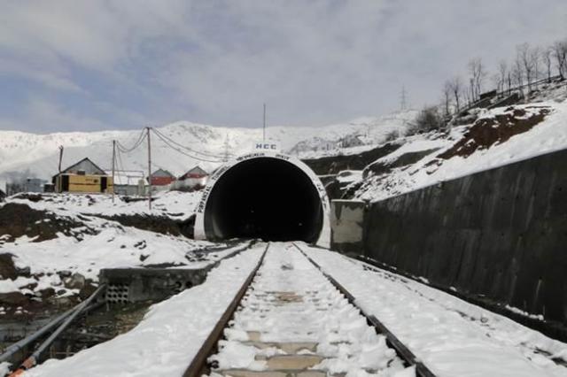 ЖД тоннель в Гималаях