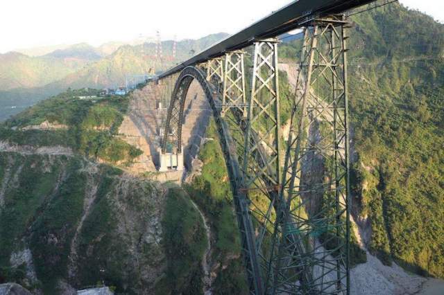 мост Ченаб