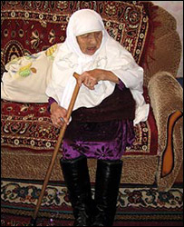 Сохан говорит, что танцевать больше не может, но любит петь Сохан говорит, что танцевать больше не может, но любит петь