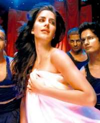 кадр из фильма Tees Maar Khan кадр из фильма Tees Maar Khan